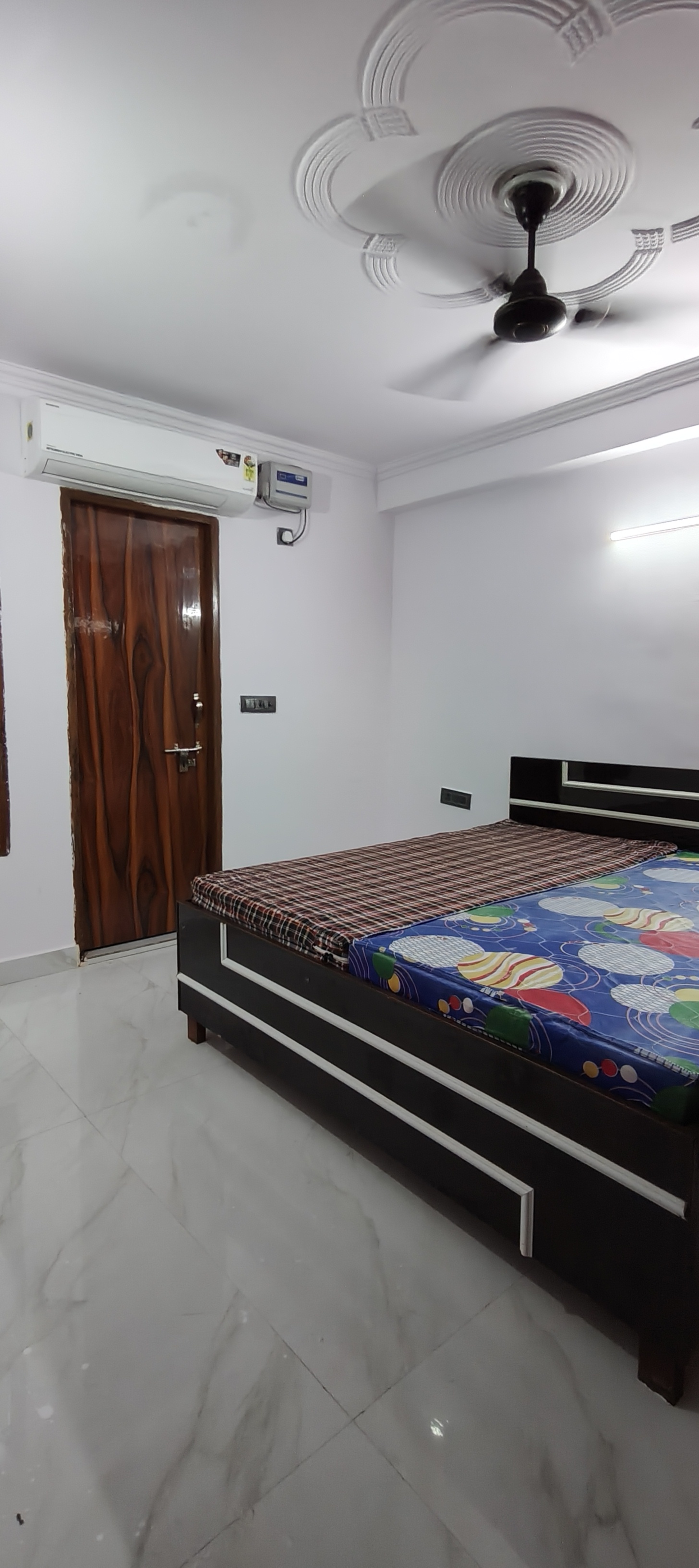 2 BHK Builder Floor For Rent in Chattarpur