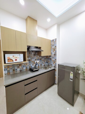 Kitchen in 1 BHK Builder Floor at Sector 49 – for Rent