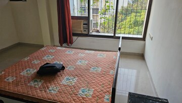 Bedroom in 3 BHK Apartment at Blue Diamond CHS, Chembur – for Rent