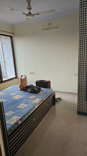 Bedroom in 3 BHK Apartment at Blue Diamond CHS, Chembur – for Rent
