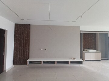 Room in 3 BHK Apartment at RNP 1, Kondapur – for Rent