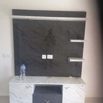 Furnished Amenities in 2 BHK Apartment at Signature Global Orchard Avenue, Sector 93 – for Rent