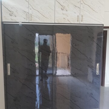 Furnished Amenities in 2 BHK Apartment at Signature Global Orchard Avenue, Sector 93 – for Rent