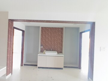 Room in 3 BHK Apartment at RNP 1, Kondapur – for Rent