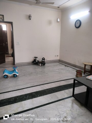 Room in 2 BHK Builder Floor at MVL IPark, Sector 15 – for Rent