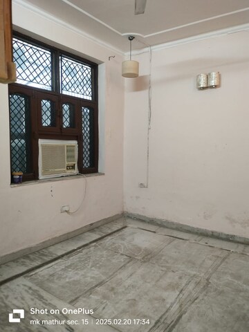 Room in 2 BHK Builder Floor at MVL IPark, Sector 15 – for Rent