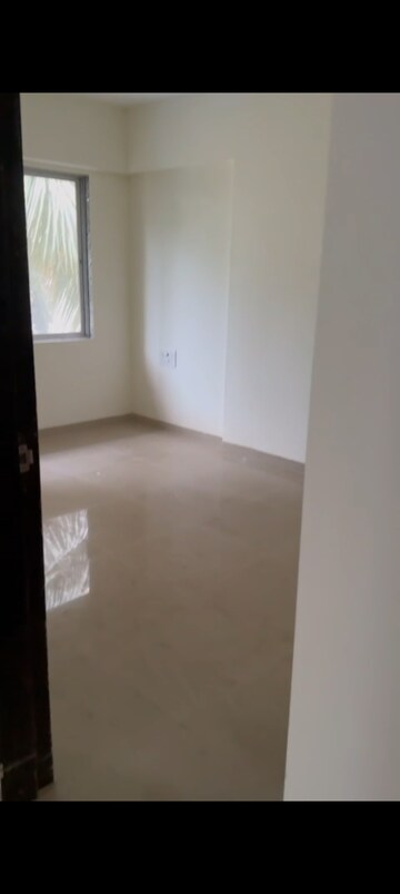 Room in 3 BHK Apartment at Parijat CHS Shell Colony, Chembur – for Rent