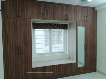 Room in 3 BHK Apartment at Green Grace, Gachibowli – for Rent