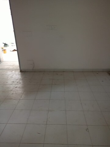 Room in 2 BHK Builder Floor at Sector 57 – for Sale