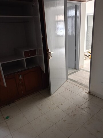 Bathroom in 2 BHK Builder Floor at Sector 57 – for Sale