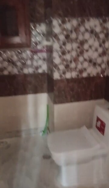 Bathroom in 3.5 BHK Independent House at Sector 45 – for Rent