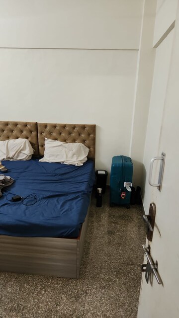 Bedroom in 1 BHK Apartment at Valentine Apartments, Goregaon East – for Rent