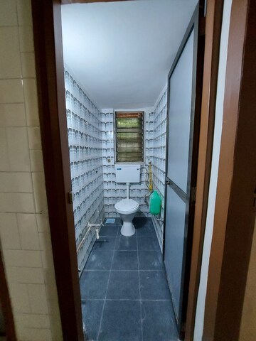 Building Lobby in 1.5 BHK Apartment at Matoshree Swaroop Celesta, Vile Parle East – for Rent