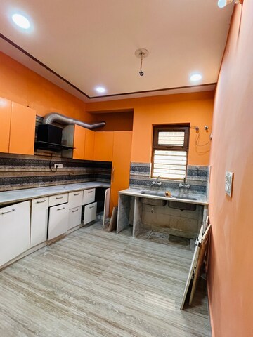 Kitchen in 3 BHK Builder Floor at Green Fields Colony – for Rent