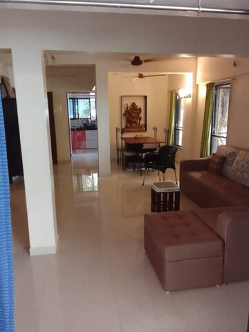 Living Room in 3.5 BHK Apartment at Hill Garden, Manpada – for Rent