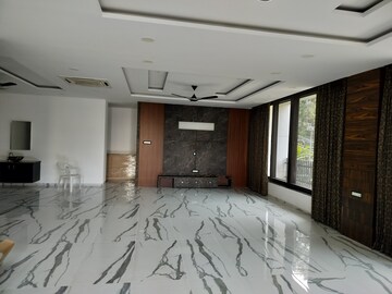 Parking in 3 BHK Independent House at Jubilee Hills – for Rent