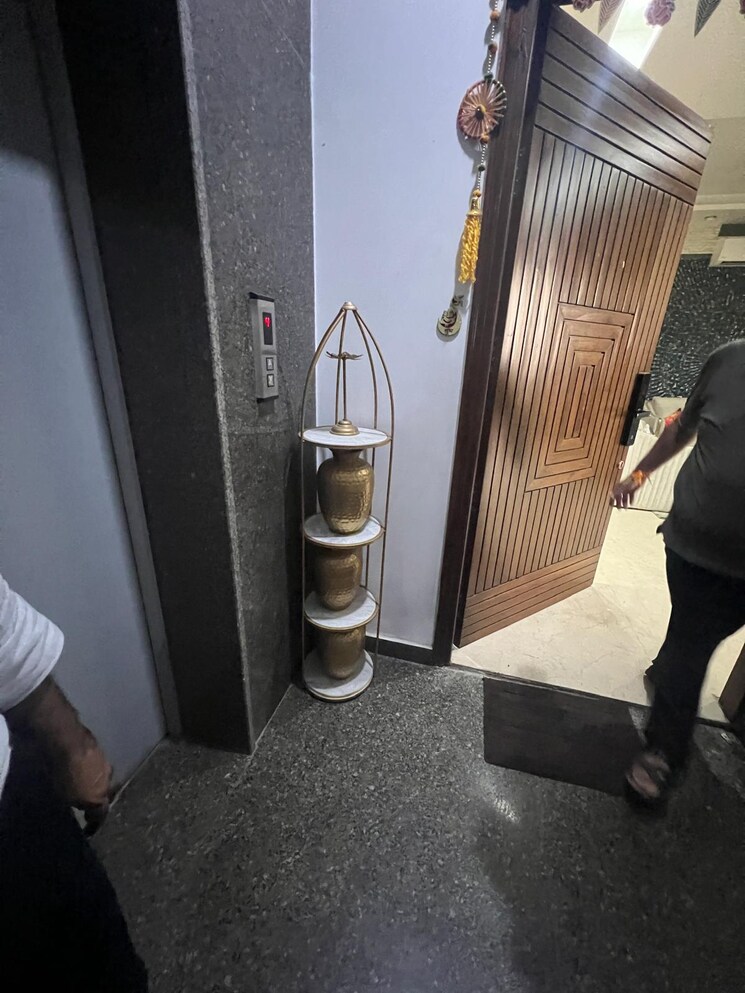 Living Room, green fields colony 4 Bedroom 2200 Sq.Ft. Builder Floor In Green Fields Colony Faridabad 8967564