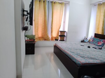 Bedroom in 3 BHK Apartment at Kundan Eternia, Ghorpadi – for Rent