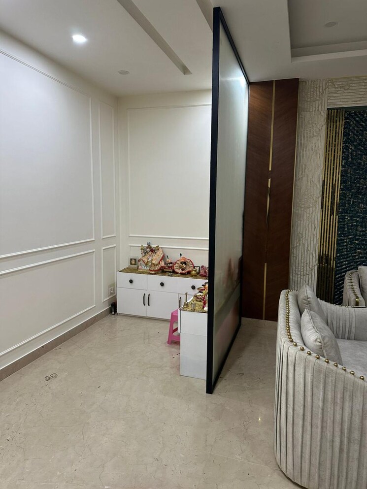 Living Room, green fields colony 4 Bedroom 2200 Sq.Ft. Builder Floor In Green Fields Colony Faridabad 8967564