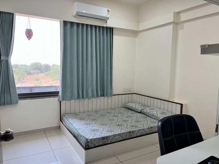 Bedroom, sargaasan 3 Bedroom 236 Sq.Yd. Apartment In Sargaasan Gandhinagar 8967540