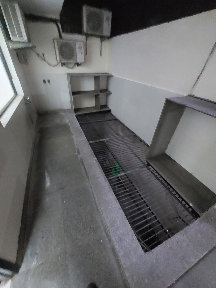 Exterior View, model town phase 2 4 Bedroom 282 Sq.Yd. Builder Floor In Model Town Phase 2 Delhi 8967576