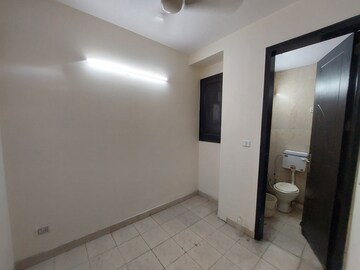  4 BHK Builder Floor at Model Town Phase 2 – for Rent