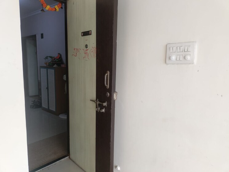Room, supernal-gardens 1 Bedroom 450 Sq.Ft. Apartment In Kolshet Road Thane 8967568