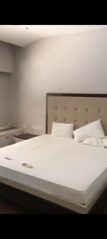 5 BHK Villa For Sale in Juhu