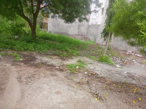  Plot For Sale in Brinda City, Chi Iv Greater Noida