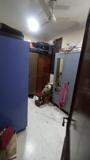 Furnished Amenities in 3 BHK Builder Floor at Lajpat Nagar Iii – for Sale