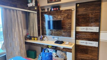 Room in 1 BHK Apartment at Gsa Grandeur, Malad East – for Rent