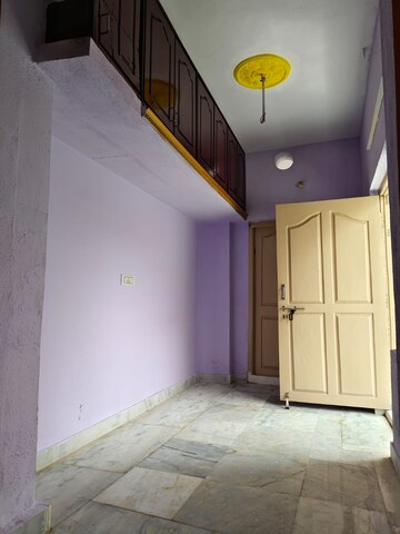 Room in 2 BHK Independent House at Amaravathi Road – for Rent