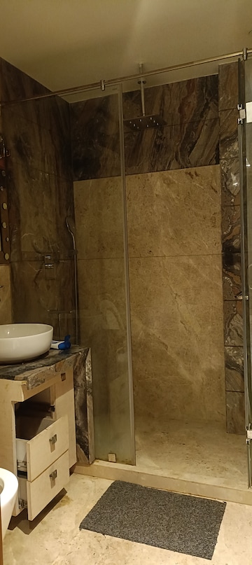 Bathroom in 3 BHK Builder Floor at Anand Vihar – for Rent