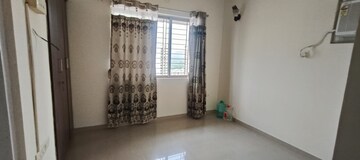 Room in 3 BHK Apartment at Lodha Palava City Lakeshore Greens, Dombivli East – for Rent