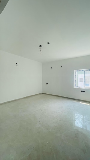 Room in 2 BHK Apartment at Vaishnavi Houdini, Bandlaguda Jagir – for Sale