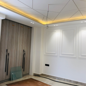 Bedroom in 3.5 BHK Villa at Sector 21 – for Rent