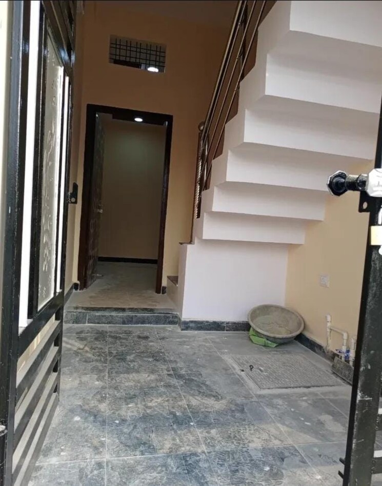 undefined, sector 35 3 Bedroom 2700 Sq.Ft. Builder Floor In Sector 35 Faridabad 8967772