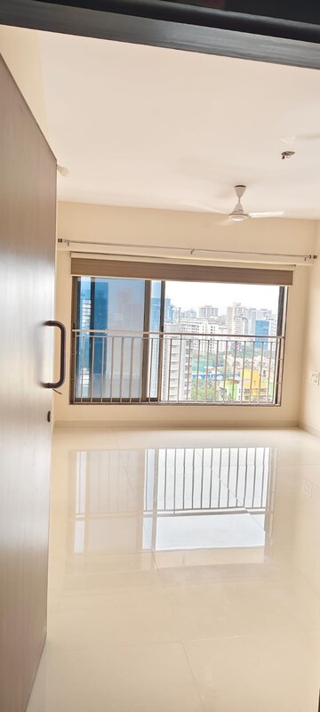 Room in 2 BHK Apartment at MP Pandurangwadi Laxmi Niwas CHS, Goregaon East – for Rent