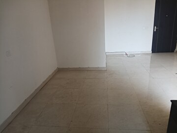 Room in 2 BHK Apartment at Signature The Serenas, Sohna Sector 36 – for Rent