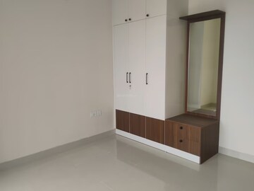 Room in 3.5 BHK Apartment at Pashmina Waterfront, Old Madras Road – for Sale