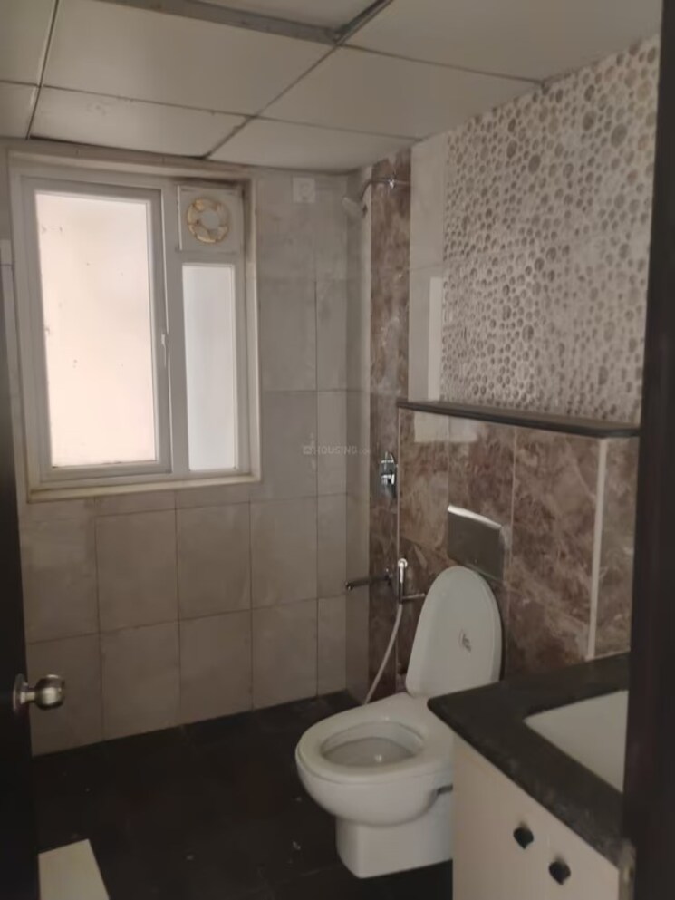 Bathroom, pashmina-waterfront 3.5 Bedroom 2062 Sq.Ft. Apartment In Old Madras Road Bangalore 8967803