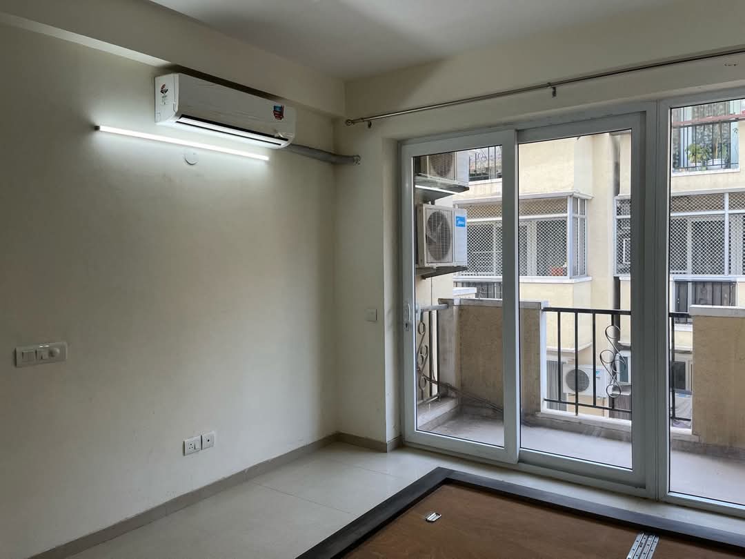 2 BHK + Study Room 1300 Sq.Ft. Apartment in Pioneer Park Phase 1
