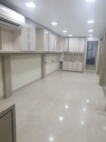 Room in  Shop at Fort – for Sale