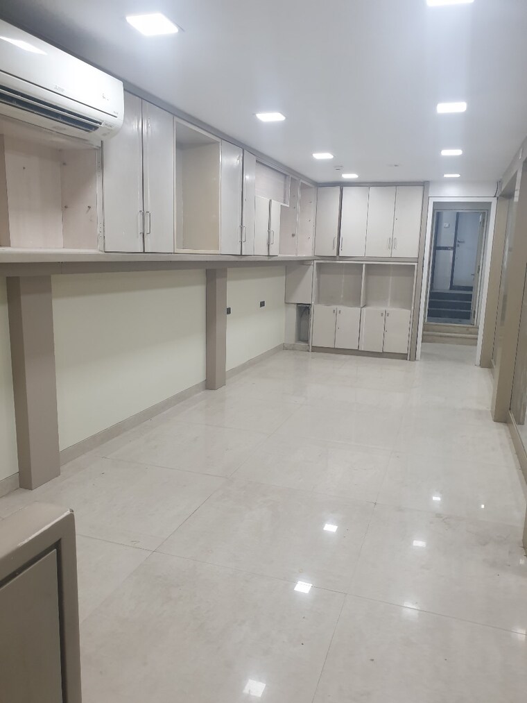 Room, fort Commercial Shop 1600 Sq.Ft. In Fort Mumbai 8967857