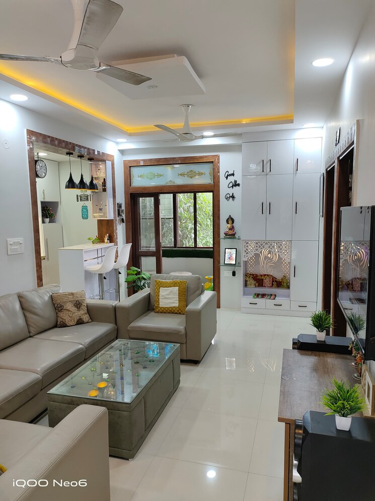 Living Room, awas-vikas-complex 2 Bedroom 84 Sq.Mt. Apartment In Vasundhara Sector 17 Ghaziabad 8967904