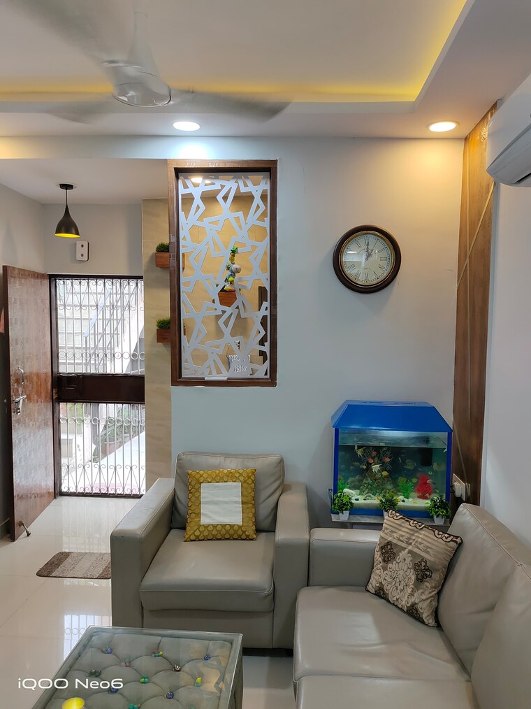 Living Room, awas-vikas-complex 2 Bedroom 84 Sq.Mt. Apartment In Vasundhara Sector 17 Ghaziabad 8967904