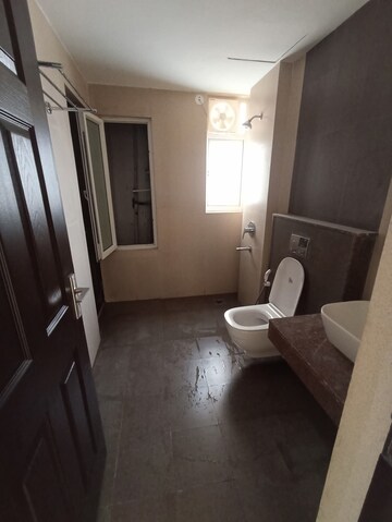 Bathroom in 3 BHK Apartment at Wave Amore, Sector 32 – for Rent