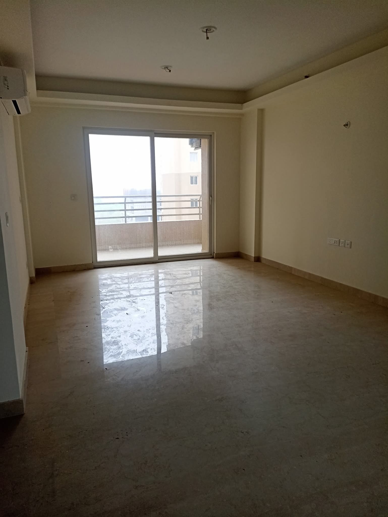 3 BHK + Study Room 2160 Sq.Ft. Apartment in Wave Amore