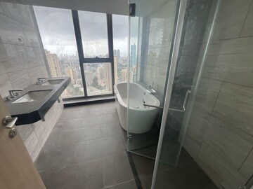 Bathroom in 4 BHK Apartment at Rustomjee Crown, Prabhadevi – for Rent