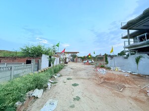  Plot – Exterior View View at Gosainganj - for Sale